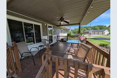 17512 Lundys Lane, Lake Milton, OH 44429 - Photo 7