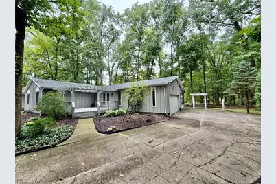 2181 Woodlawn Circle, Stow, OH 44224 - Photo 3