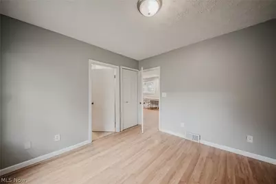 2821 Nesmith Lake Boulevard, Akron, OH 44314 - Photo 13