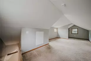 2821 Nesmith Lake Blvd, Akron, OH 44314 - Photo 27