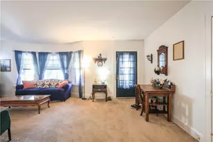 2021 Lewis Dr, Oakwood, OH 44107 - Photo 11