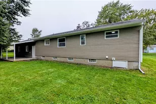 1710 Lyndon Ave, Ashtabula, OH 44004 - Photo 33