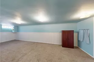 390 E 307th St, Willowick, OH 44095 - Photo 33