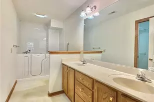 2146 University Commons Dr SE, Massillon, OH 44646 - Photo 7