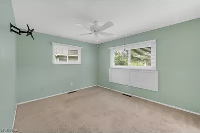 6210 Mills Creek Lane, North Ridgeville, OH 44039 - Photo 25