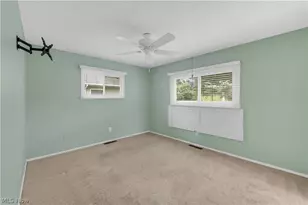 6210 Mills Creek Ln, North Ridgeville, OH 44039 - Photo 25