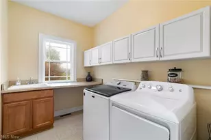 727 Walden Reserve Blvd, Hinckley, OH 44233 - Photo 17