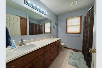 6385 Harbor Drive NW, Canton, OH 44718 - Photo 31