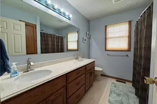 6385 Harbor Dr NW, Canton, OH 44718 - Photo 31