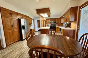 6385 Harbor Dr NW, Canton, OH 44718 - Photo 17
