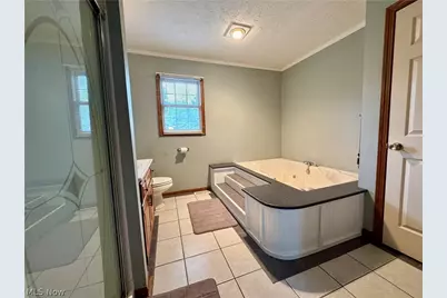 6385 Harbor Drive NW, Canton, OH 44718 - Photo 27