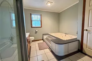 6385 Harbor Dr NW, Canton, OH 44718 - Photo 27