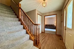 6385 Harbor Dr NW, Canton, OH 44718 - Photo 5