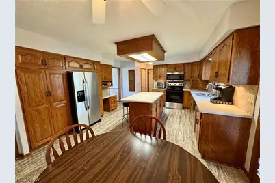6385 Harbor Drive NW, Canton, OH 44718 - Photo 15