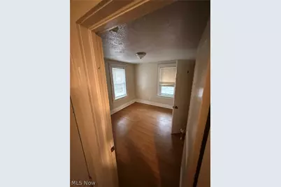 1215 Dueber Avenue SW, Canton, OH 44706 - Photo 9