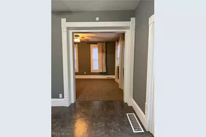 614 Hazlett Avenue NW, Canton, OH 44708 - Photo 11