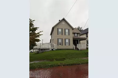 614 Hazlett Avenue NW, Canton, OH 44708 - Photo 1