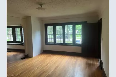 18331 Newell Road, Huber Heights, OH 44122 - Photo 5