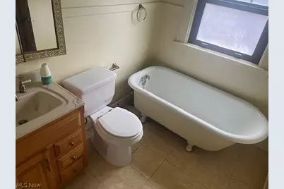 18331 Newell Road, Huber Heights, OH 44122 - Photo 21