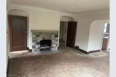 18331 Newell Road, Huber Heights, OH 44122 - Photo 13