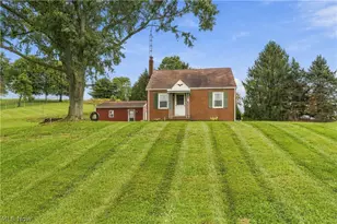 5207 Manchester Ave SW, Navarre, OH 44662 - Photo 3