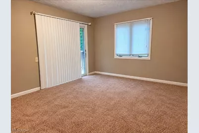 2261 E Turkeyfoot Lake Road, Akron, OH 44312 - Photo 5