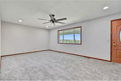 11121 Lafayette Drive NW, Canal Fulton, OH 44614 - Photo 7