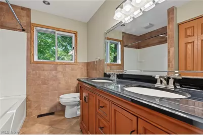 11121 Lafayette Drive NW, Canal Fulton, OH 44614 - Photo 25