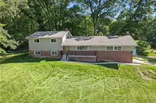 11121 Lafayette Dr NW, Canal Fulton, OH 44614 - Photo 1