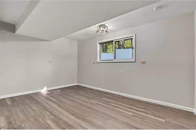 11121 Lafayette Drive NW, Canal Fulton, OH 44614 - Photo 27