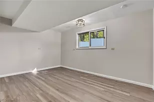 11121 Lafayette Dr NW, Canal Fulton, OH 44614 - Photo 27