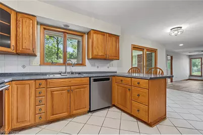 11121 Lafayette Drive NW, Canal Fulton, OH 44614 - Photo 15