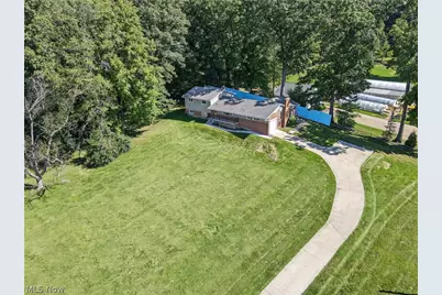 11121 Lafayette Drive NW, Canal Fulton, OH 44614 - Photo 3