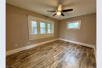 897 Polk Avenue, Akron, OH 44314 - Photo 21