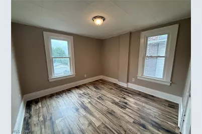 897 Polk Avenue, Akron, OH 44314 - Photo 17