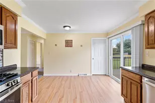 289 Elson Ave, Barberton, OH 44203 - Photo 15