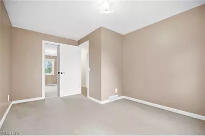 5972 Keller Road, Akron, OH 44319 - Photo 19