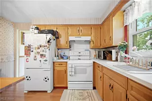 5972 Keller Rd, Akron, OH 44319 - Photo 13