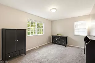 2454 Island Dr, Uniontown, OH 44685 - Photo 15