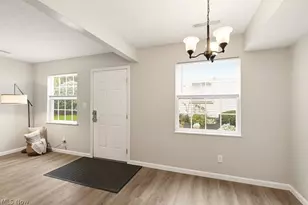 2454 Island Dr, Uniontown, OH 44685 - Photo 3
