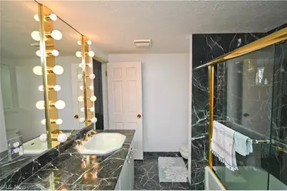 5200 West Boulevard #505, Youngstown, OH 44512 - Photo 23
