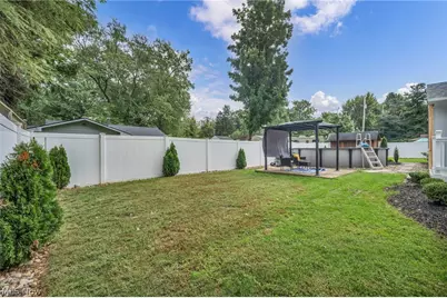 1725 Bathgate Avenue, Madison, OH 44057 - Photo 49