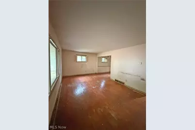 671 Lafayette Drive, Akron, OH 44303 - Photo 11