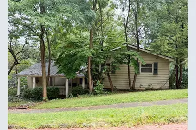 671 Lafayette Drive, Akron, OH 44303 - Photo 1