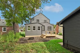 2562 Graham Ave, Akron, OH 44312 - Photo 35
