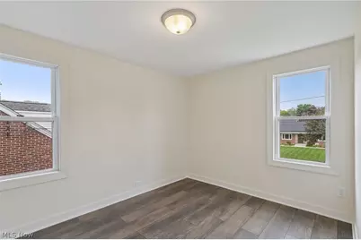 2562 Graham Avenue, Akron, OH 44312 - Photo 25