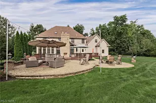 16685 Lucky Bell Ln, Chagrin Falls, OH 44023 - Photo 3