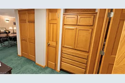 2548 Glenshire Circle, Uniontown, OH 44685 - Photo 29