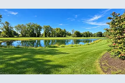 2548 Glenshire Circle, Uniontown, OH 44685 - Photo 47