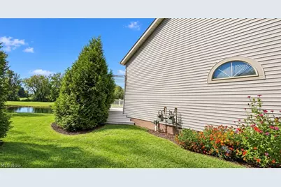 2548 Glenshire Circle, Uniontown, OH 44685 - Photo 45